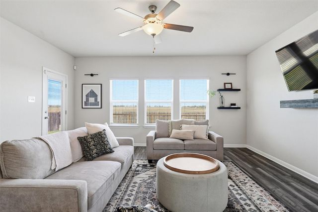 111 Granite Dome DR, Kyle, TX 78640