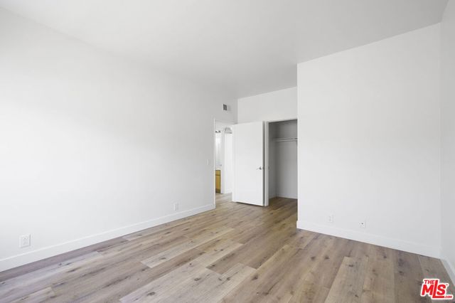 22705 Del Valle Street 6, Woodland Hills, CA 91364