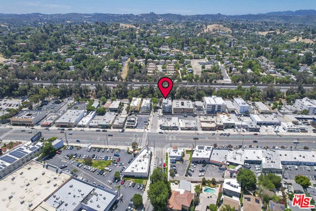 22705 Del Valle Street 6, Woodland Hills, CA 91364