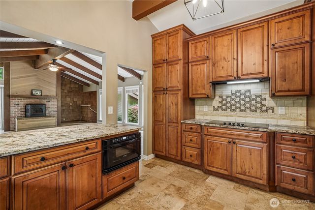 16808 240th Avenue SE, Maple Valley, WA 98038