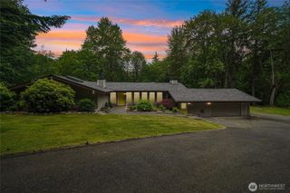16808 240th Avenue SE, Maple Valley, WA 98038
