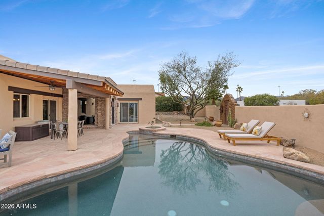 14624 N VALLOROSO Drive, Fountain Hills, AZ 85268