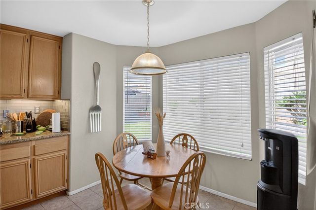 15370 Twinberry Court, Fontana, CA 92336