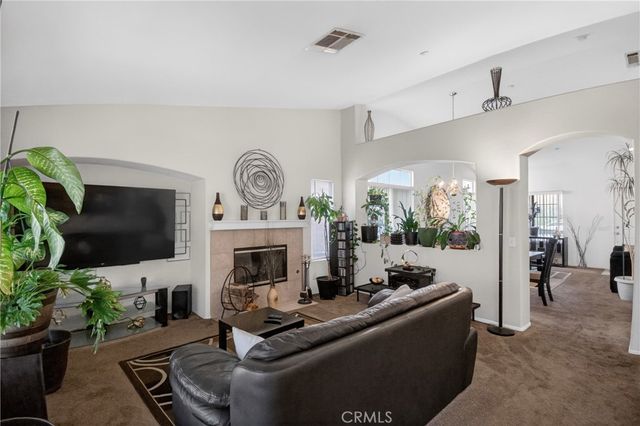 15370 Twinberry Court, Fontana, CA 92336