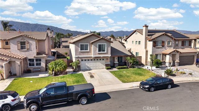 15370 Twinberry Court, Fontana, CA 92336