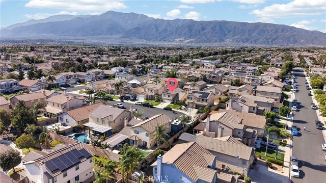 15370 Twinberry Court, Fontana, CA 92336