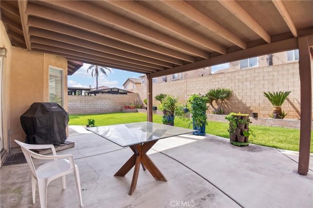 15370 Twinberry Court, Fontana, CA 92336