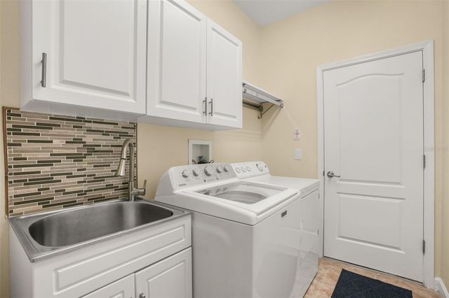 2841 AUTUMN BREEZE WAY, Kissimmee, FL 34744