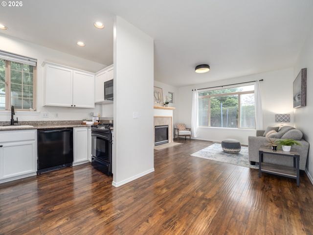 21466 Sw FALLOW Ter, Sherwood, OR 97140