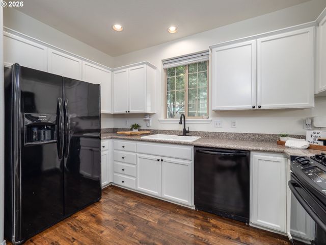21466 Sw FALLOW Ter, Sherwood, OR 97140