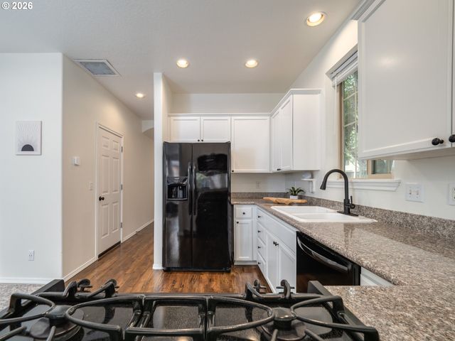 21466 Sw FALLOW Ter, Sherwood, OR 97140