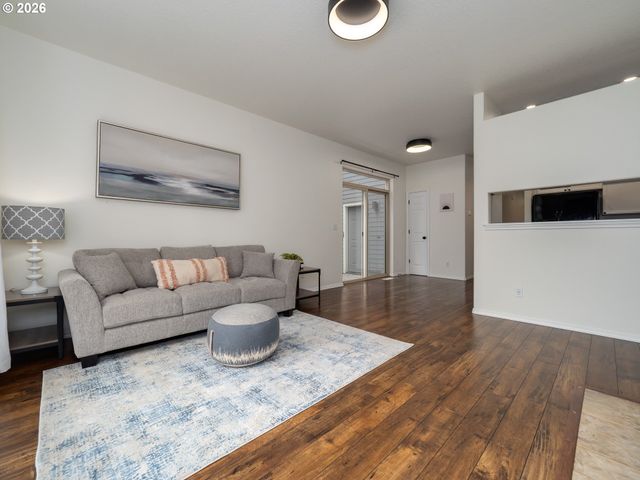 21466 Sw FALLOW Ter, Sherwood, OR 97140