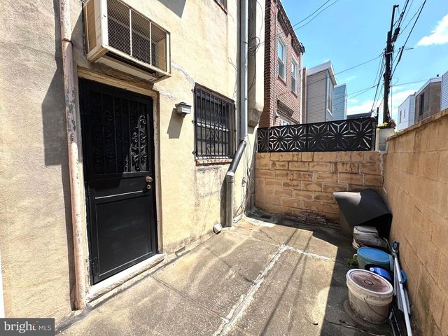 1410 S BEULAH ST, Philadelphia, PA 19147