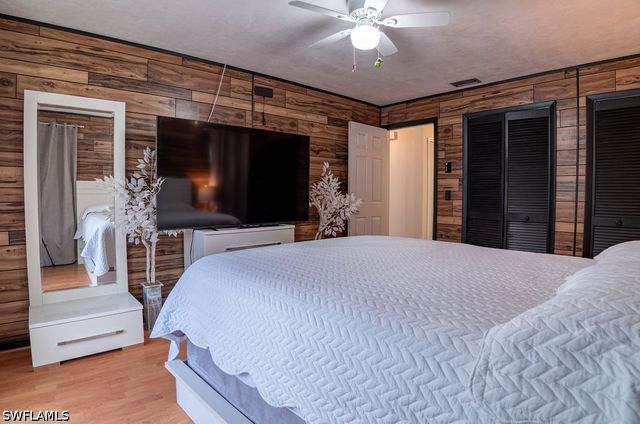 3725 SE 8th PL, Cape Coral, FL 33904