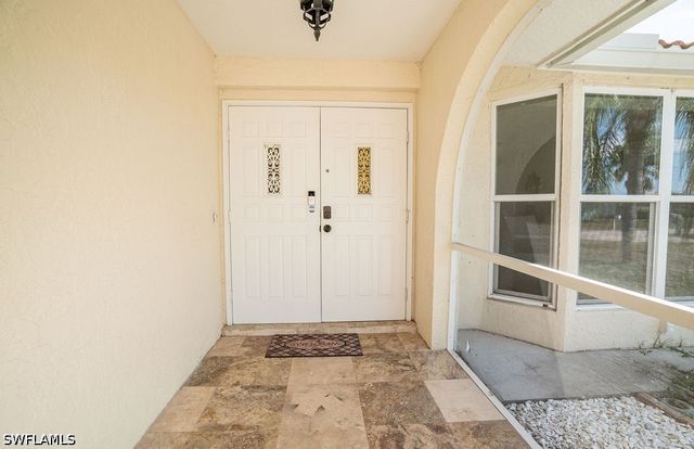 3725 SE 8th PL, Cape Coral, FL 33904