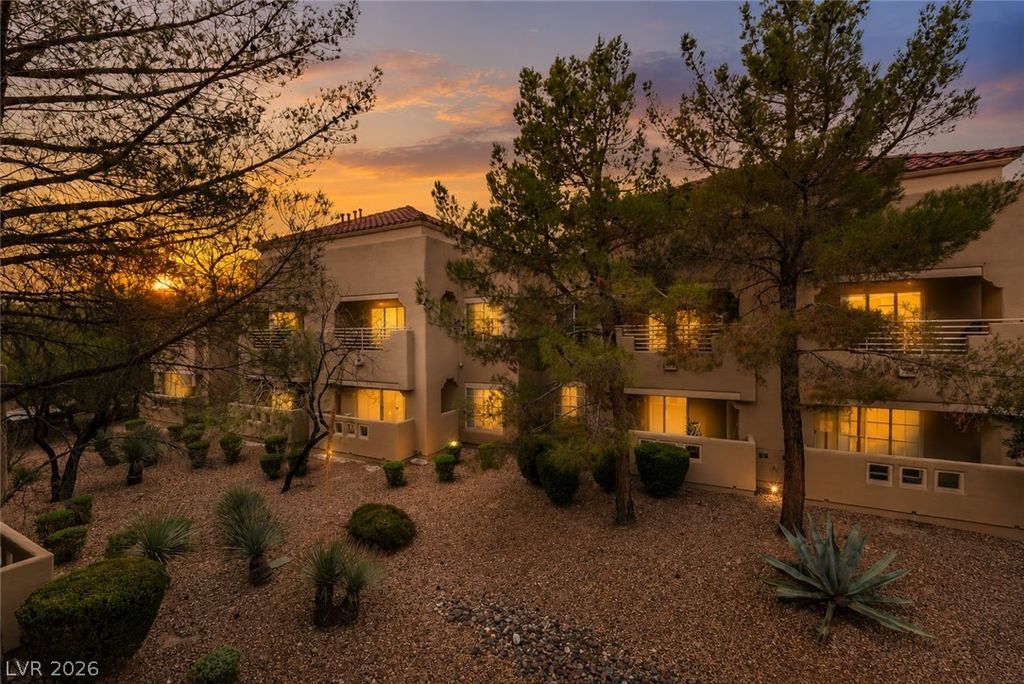 1909 High Valley Court 204, Las Vegas, NV 89128 — photo 5