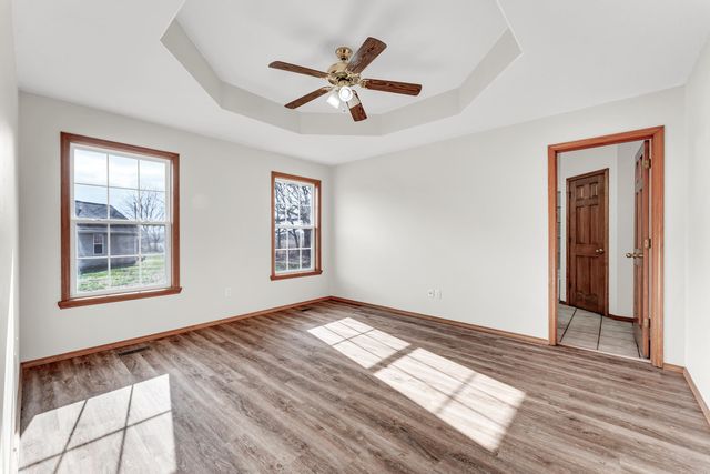 5007 N 10th Avenue, Ozark, MO 65721