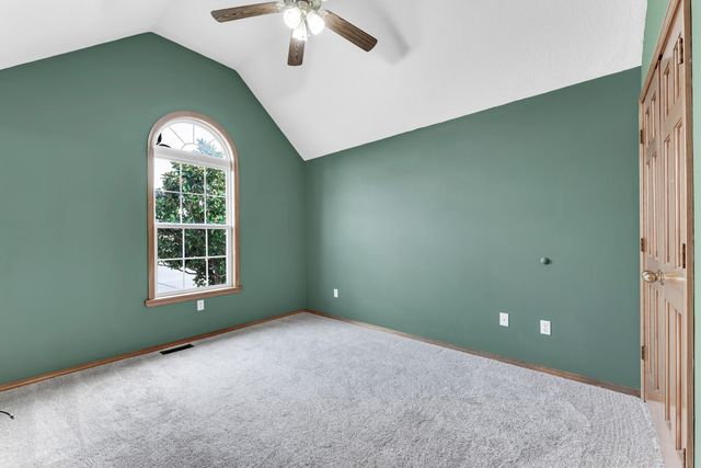 5007 N 10th Avenue, Ozark, MO 65721