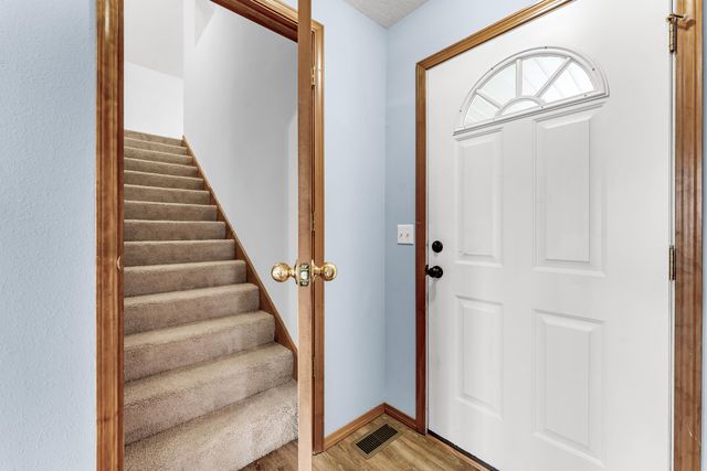 5007 N 10th Avenue, Ozark, MO 65721