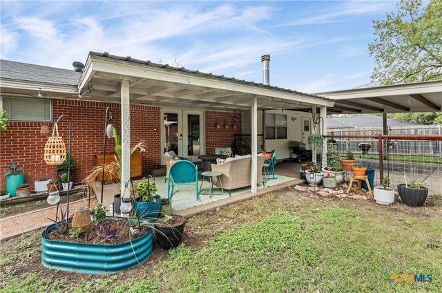 216 E 21st Avenue, Belton, TX 76513