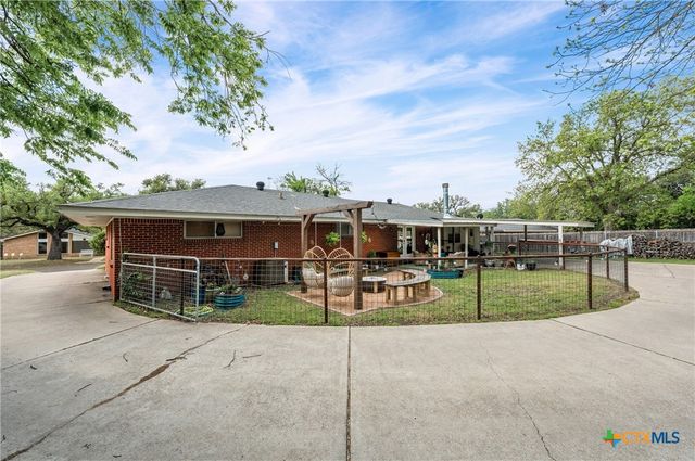 216 E 21st Avenue, Belton, TX 76513