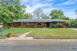 216 E 21st Avenue, Belton, TX 76513