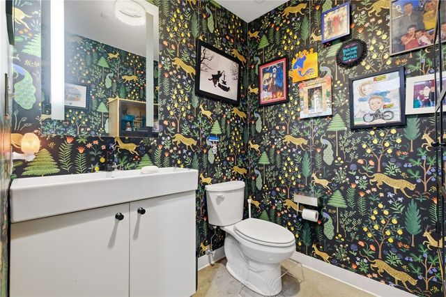 5491 Penn Ave B303, Friendship Park, PA 15206