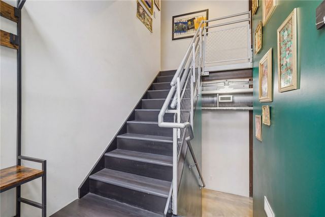 5491 Penn Ave B303, Friendship Park, PA 15206