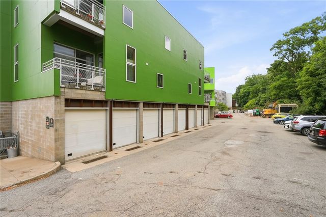 5491 Penn Ave B303, Friendship Park, PA 15206