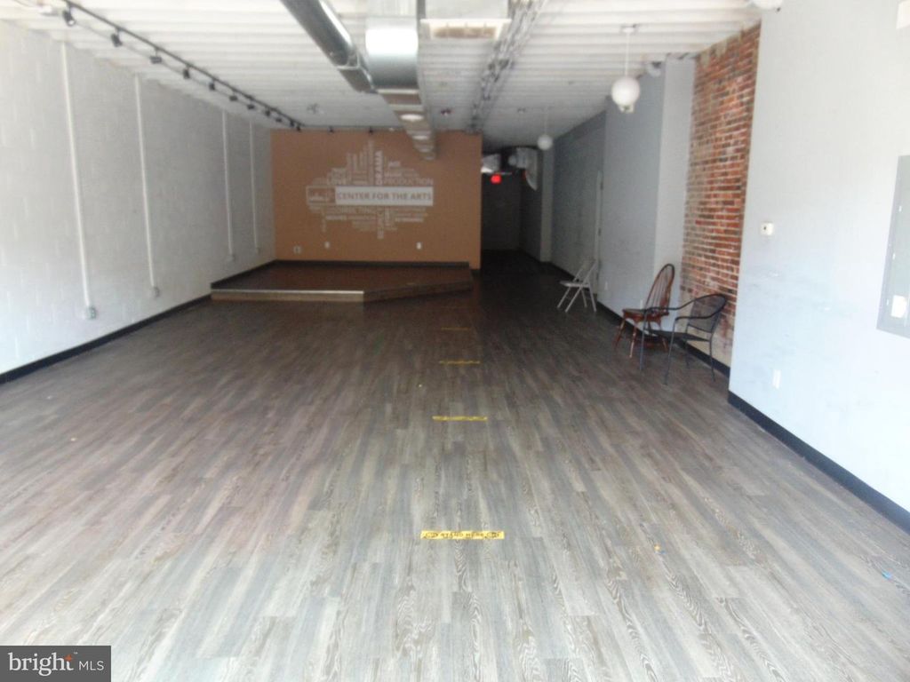 219 MARKET ST, CAMDEN, NJ 08102 — photo 5