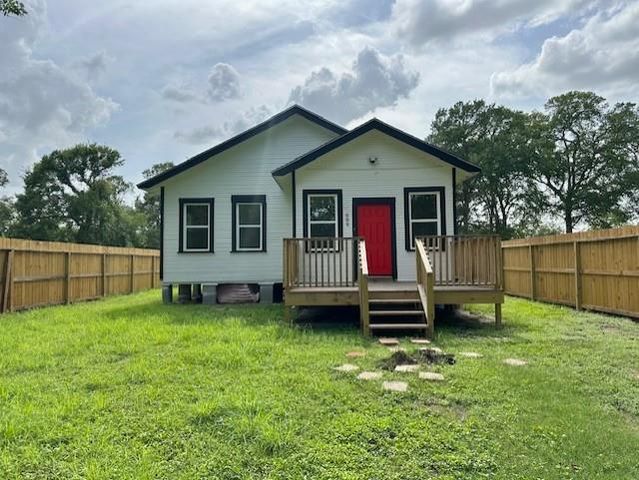 689 Wilderness Trail, Wharton, TX 77488