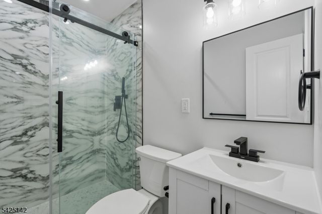 26 Hunterdon Rd, West Orange Twp., NJ 07052