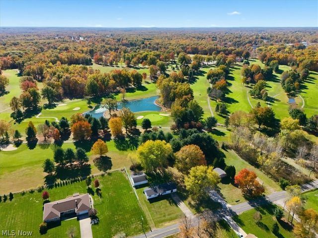 4866 Lovers Lane, Ravenna, OH 44266