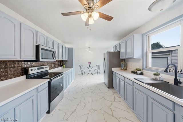 4866 Lovers Lane, Ravenna, OH 44266