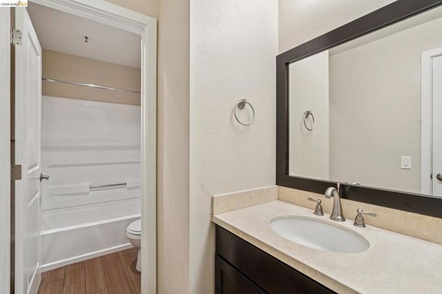 6400 Christie Ave 3406, Emeryville, CA 94608