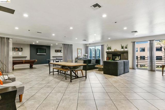 6400 Christie Ave 3406, Emeryville, CA 94608