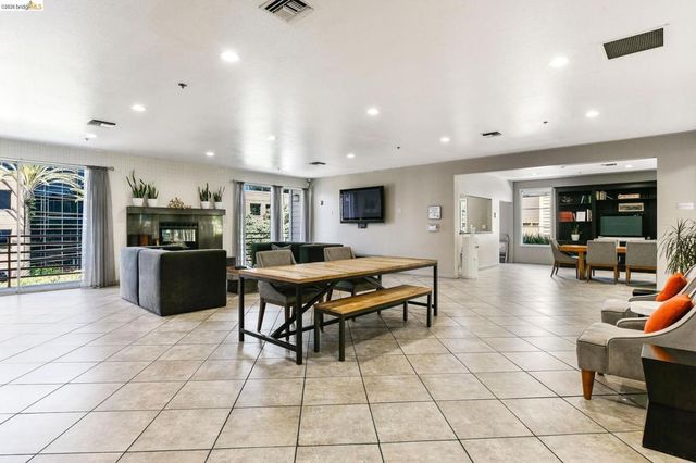 6400 Christie Ave 3406, Emeryville, CA 94608
