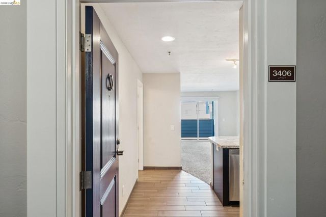 6400 Christie Ave 3406, Emeryville, CA 94608