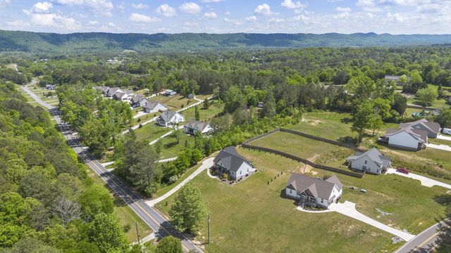 879 Dedmon Road, Ringgold, GA 30736