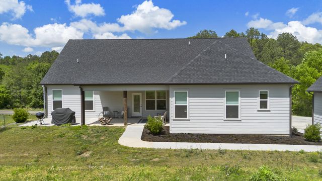 879 Dedmon Road, Ringgold, GA 30736