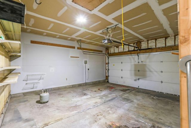 9039 Barley Loft Drive, Columbus, OH 43240
