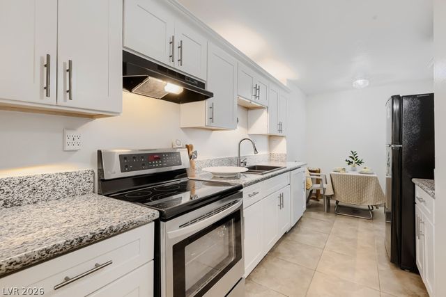 750 South Royal Crest Circle 327, Las Vegas, NV 89169