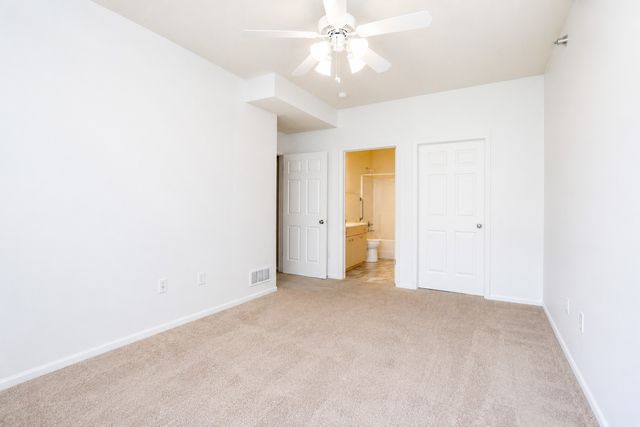 1117 NE 5th Lane 9, Ankeny, IA 50021