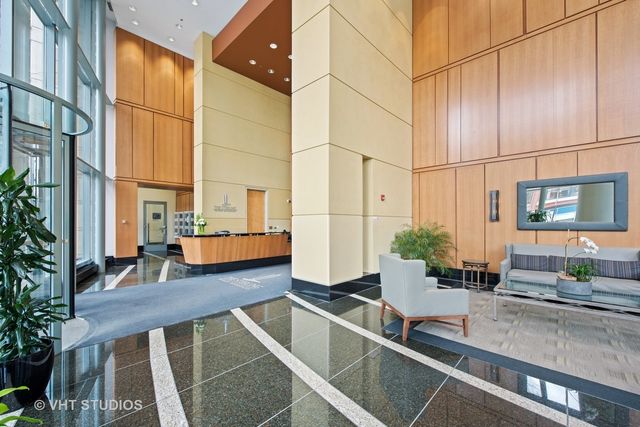 345 N LaSalle Street 209, Chicago, IL 60654
