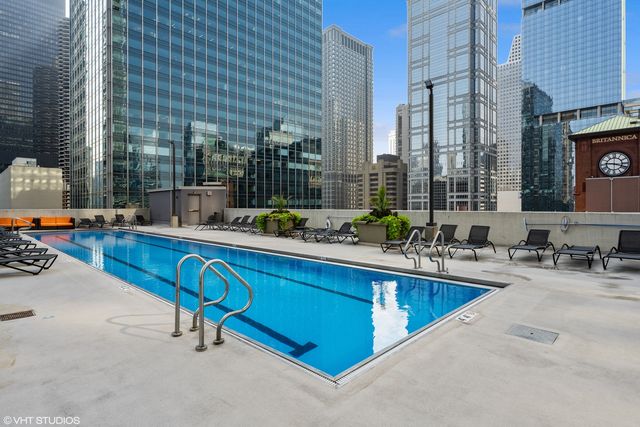 345 N LaSalle Street 209, Chicago, IL 60654