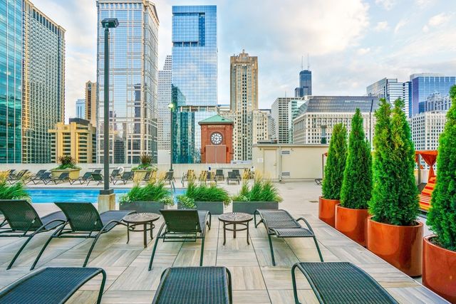 345 N LaSalle Street 209, Chicago, IL 60654