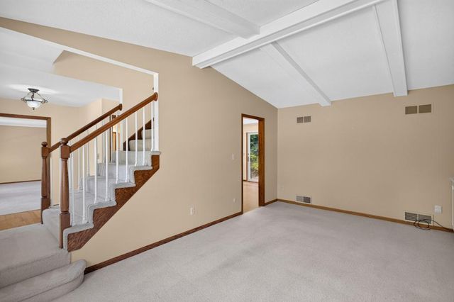 1726 Walden Lane SW, Rochester, MN 55902