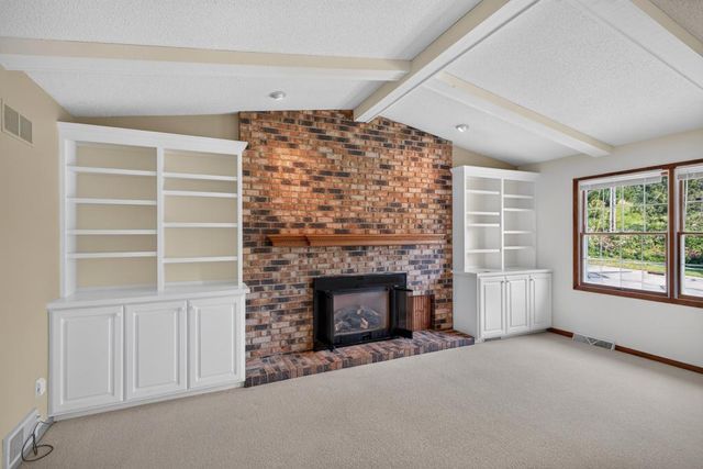 1726 Walden Lane SW, Rochester, MN 55902