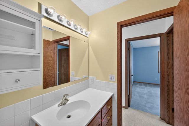 1726 Walden Lane SW, Rochester, MN 55902
