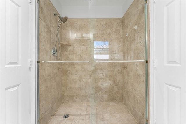 2443 NE 26th Street, Lighthouse Point, FL 33064